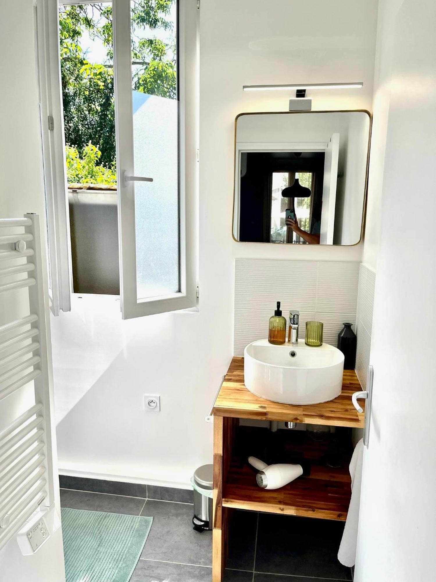Vila Cosy House Near Paris, Cdg Airport + Parking Aulnay-sous-Bois Exteriér fotografie